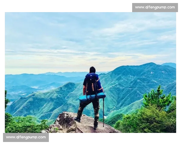 探索高山之巅的魅力与登山运动的健康乐趣全景解析 探索高山之巅的魅力与登山运动的健康乐趣全景解析